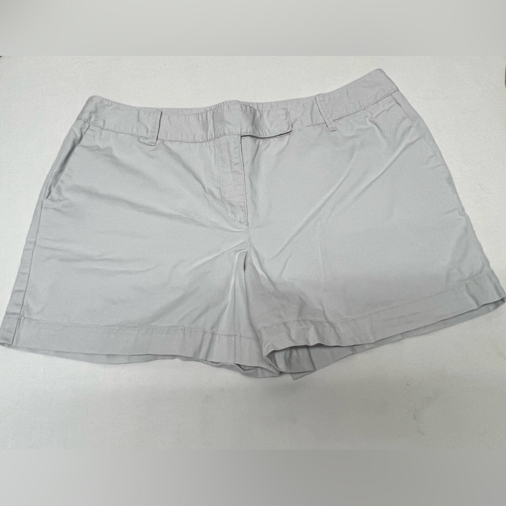 Loft Stine Khaki twill shorts. Size 12